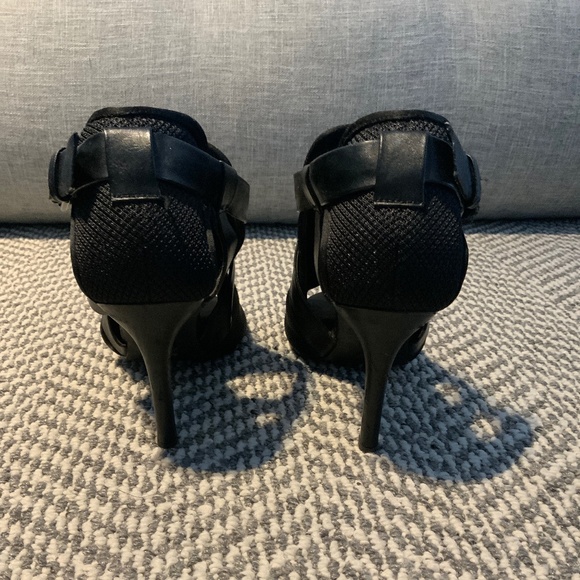 Black summer heels - Picture 3 of 4